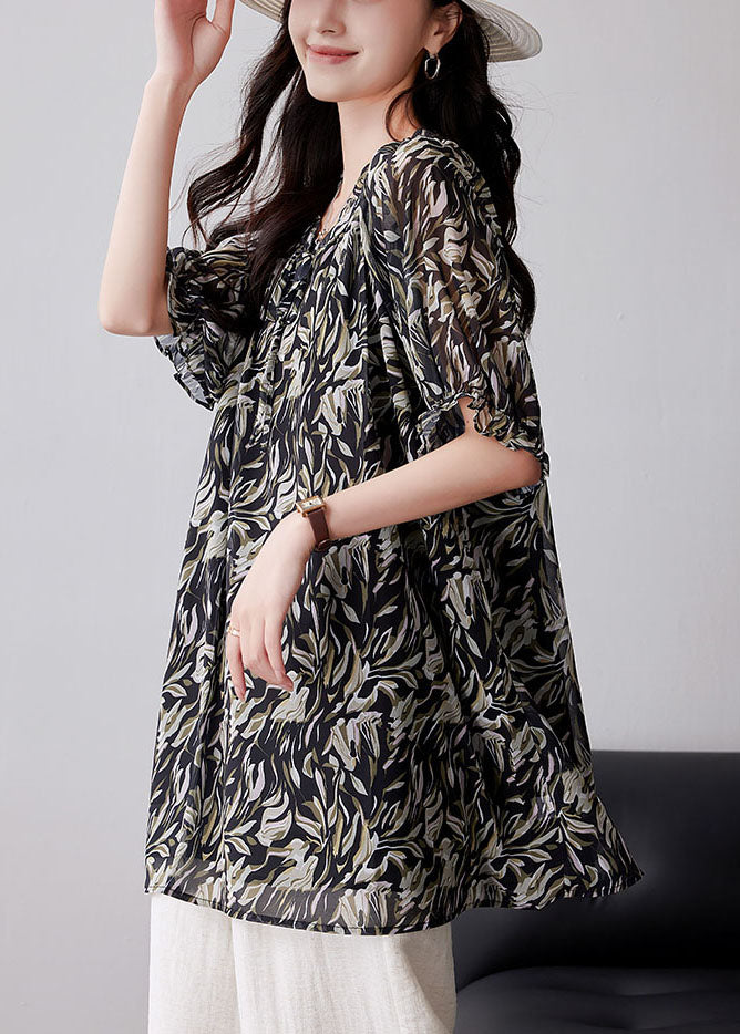 Classic Vintage Shirt with a Flattering Fit