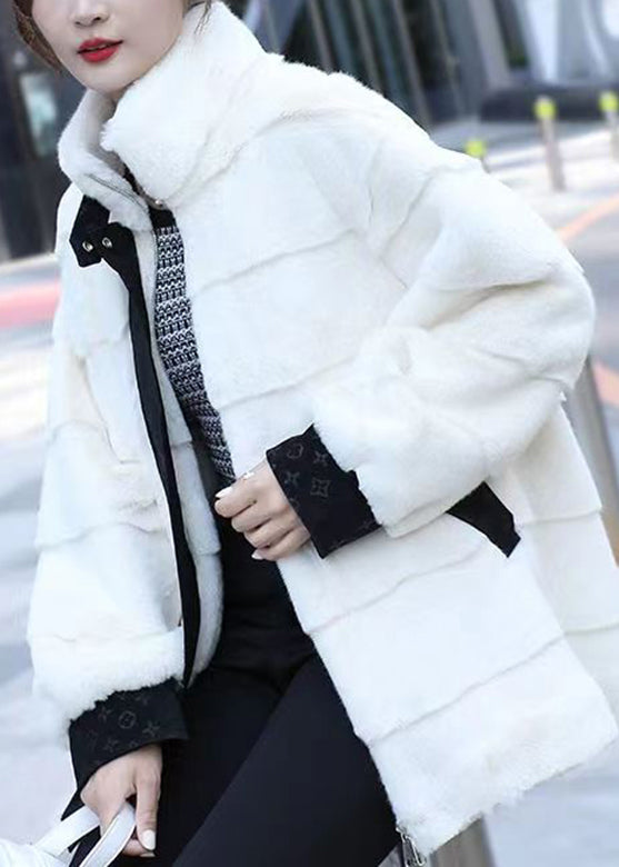 Gracefully Styled Coat for Any Occasion