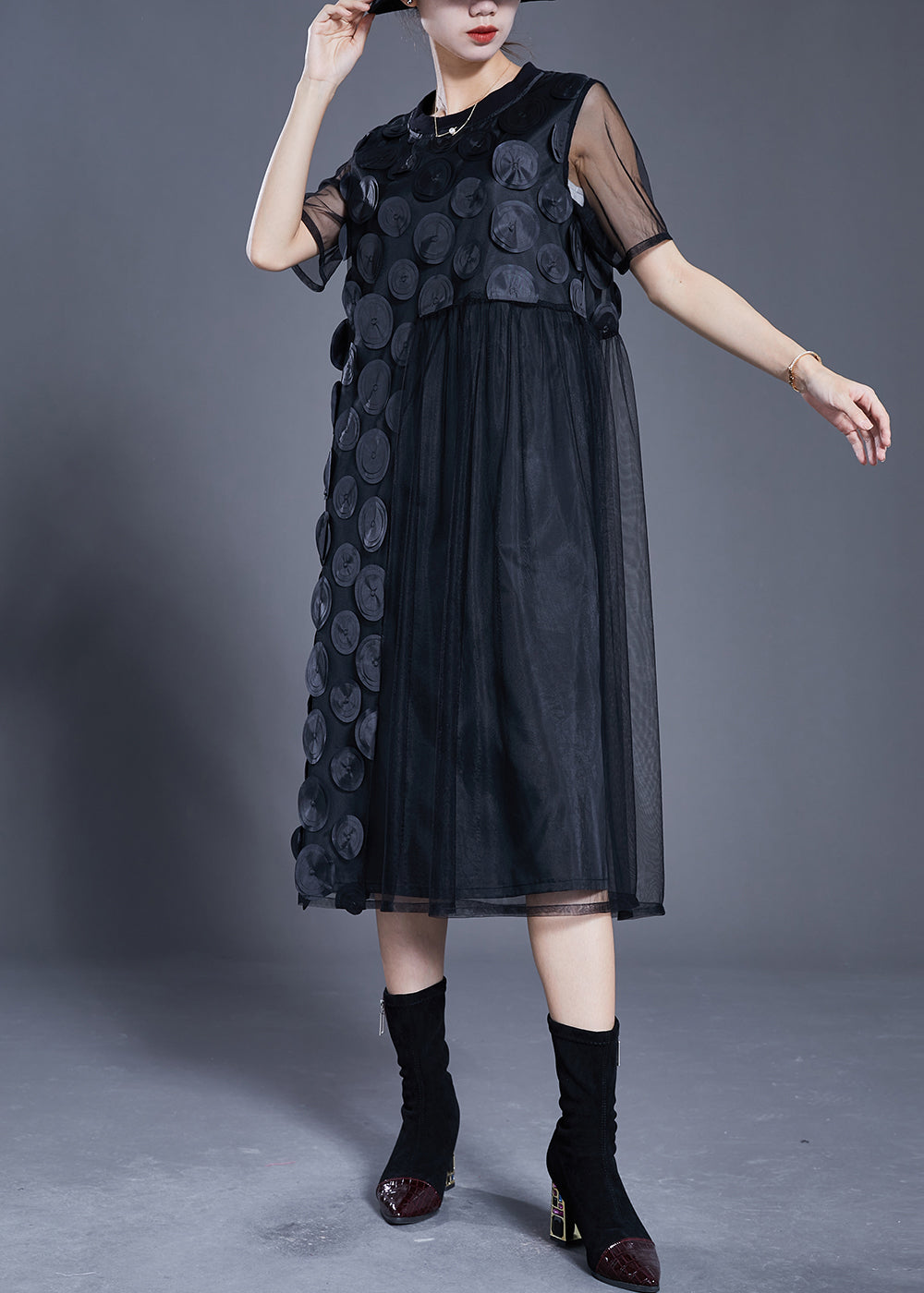 Sophisticated Dress with a Clean Classic Look