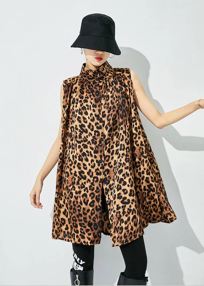 Beautifully Finished Blouse in a Timeless Design