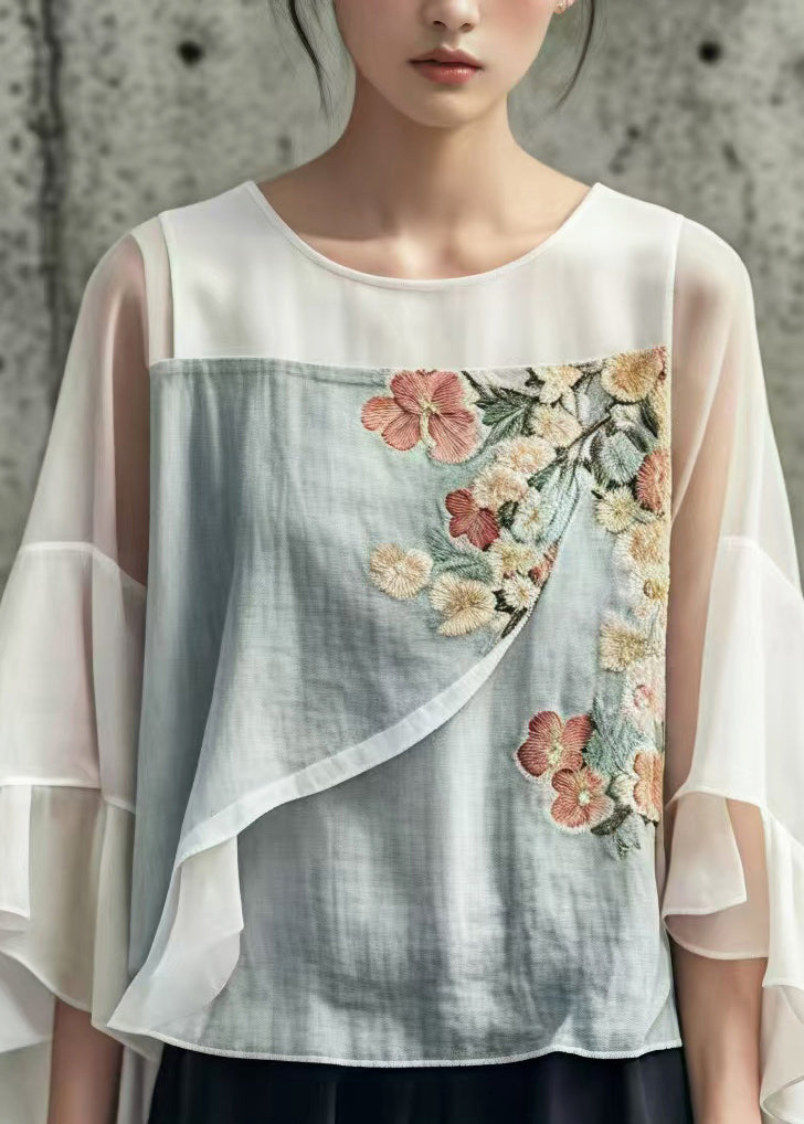 Classic Vintage & Enduringly Stylish Blouse
