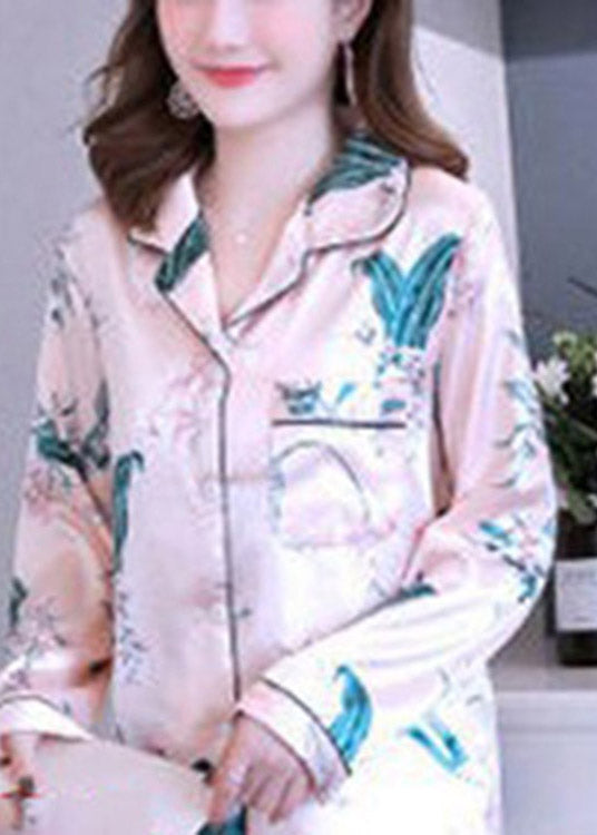 Casually Elegant Garment with a Refined Edge