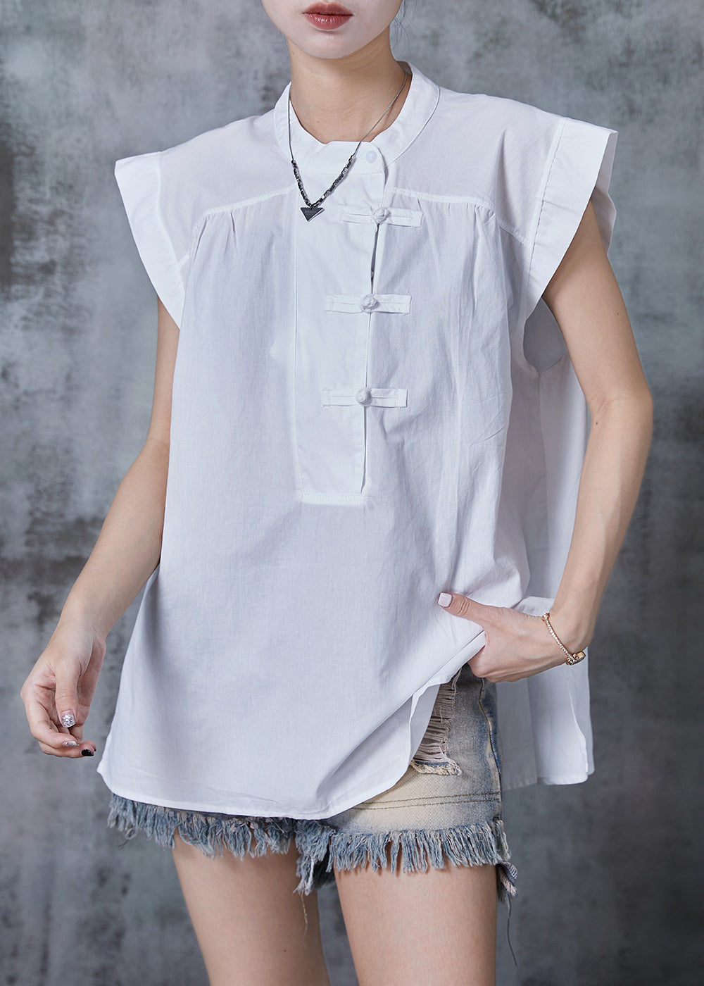 Classic Vintage & Enduringly Stylish Top