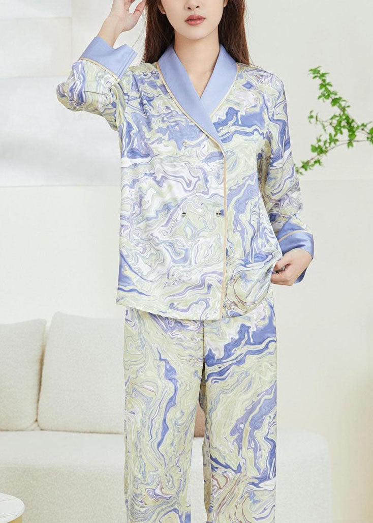 Subtly Elegant Garment with a Refined Vintage Look