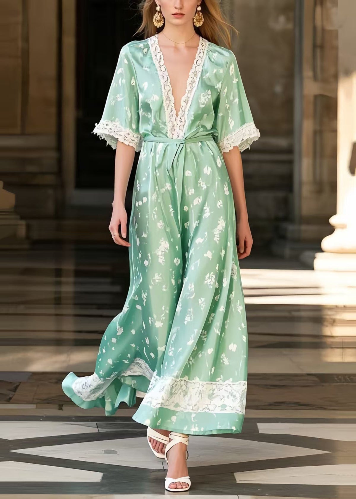 Beautifully Crafted Dress in a Classic Style