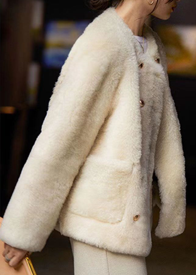 Polished Coat with an Effortless Classic Look