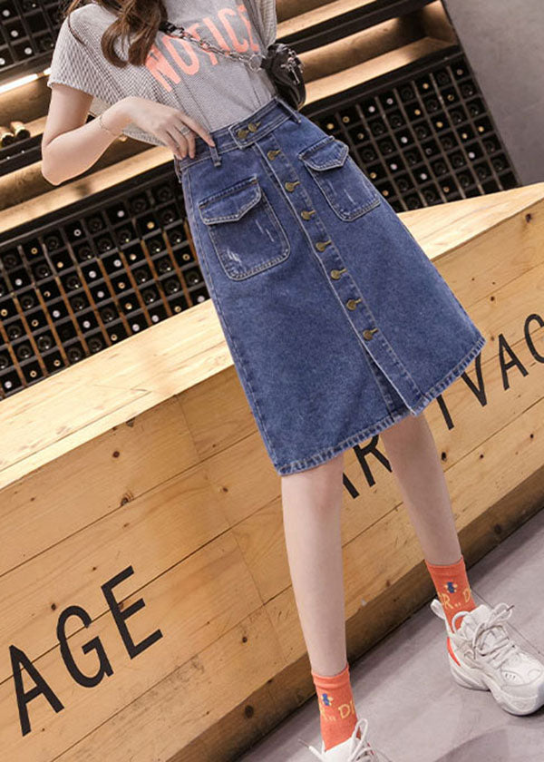 Sophisticated Garment with a Clean Classic Look