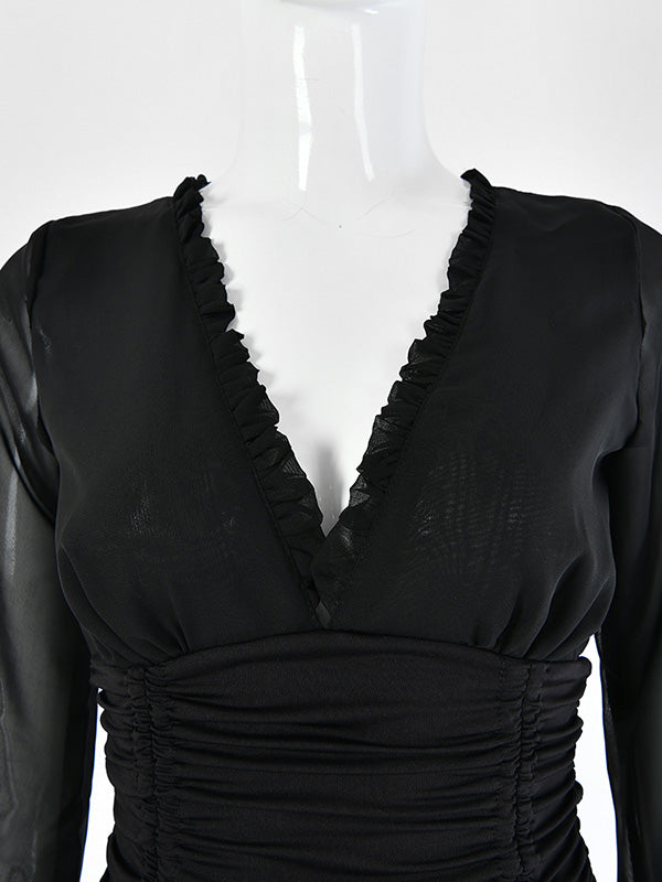 Gracefully Styled Dress for Any Occasion