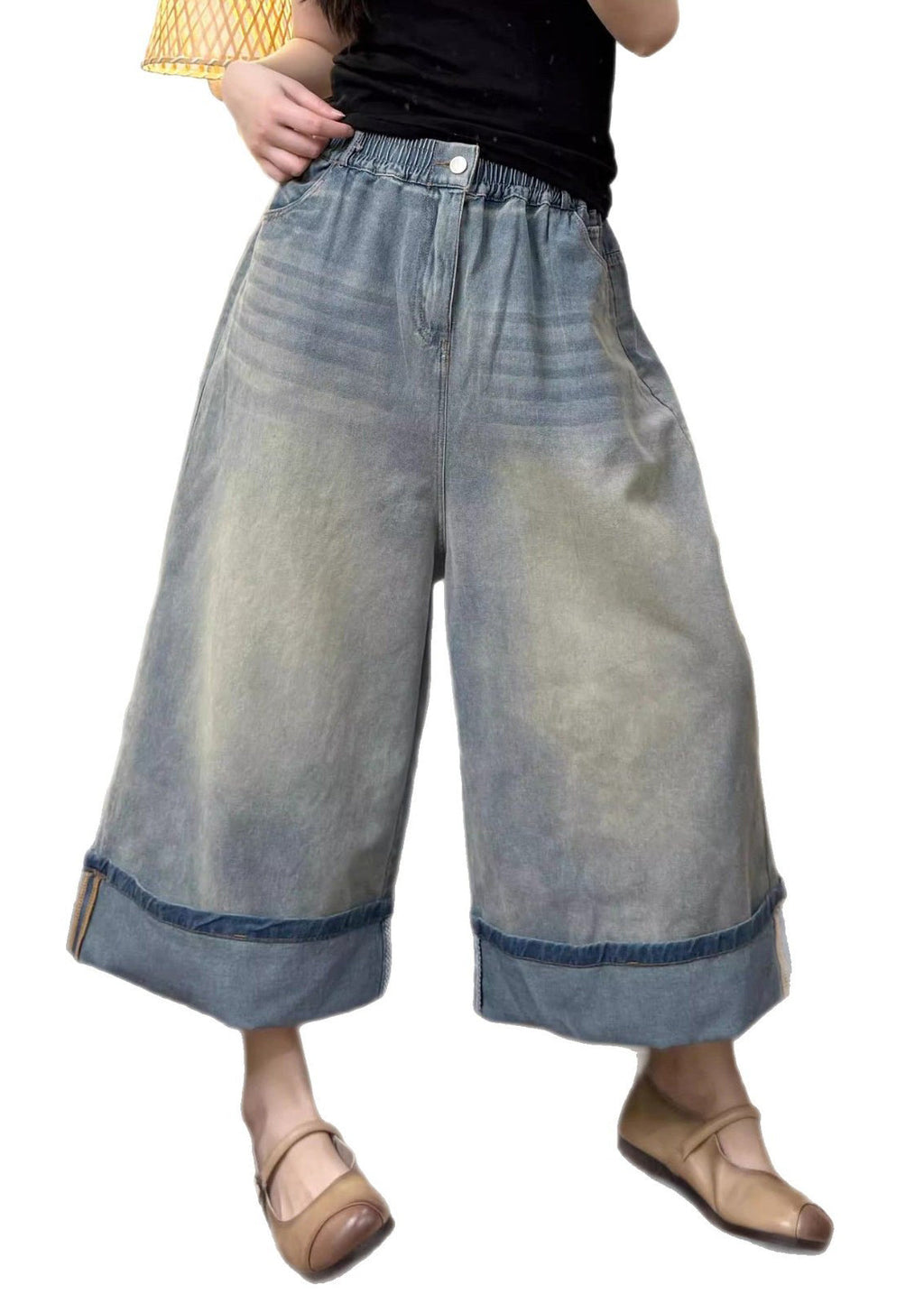 Classic Vintage Pants with a Flattering Fit