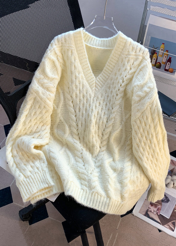 Elegantly Styled Sweater for Everyday Wear