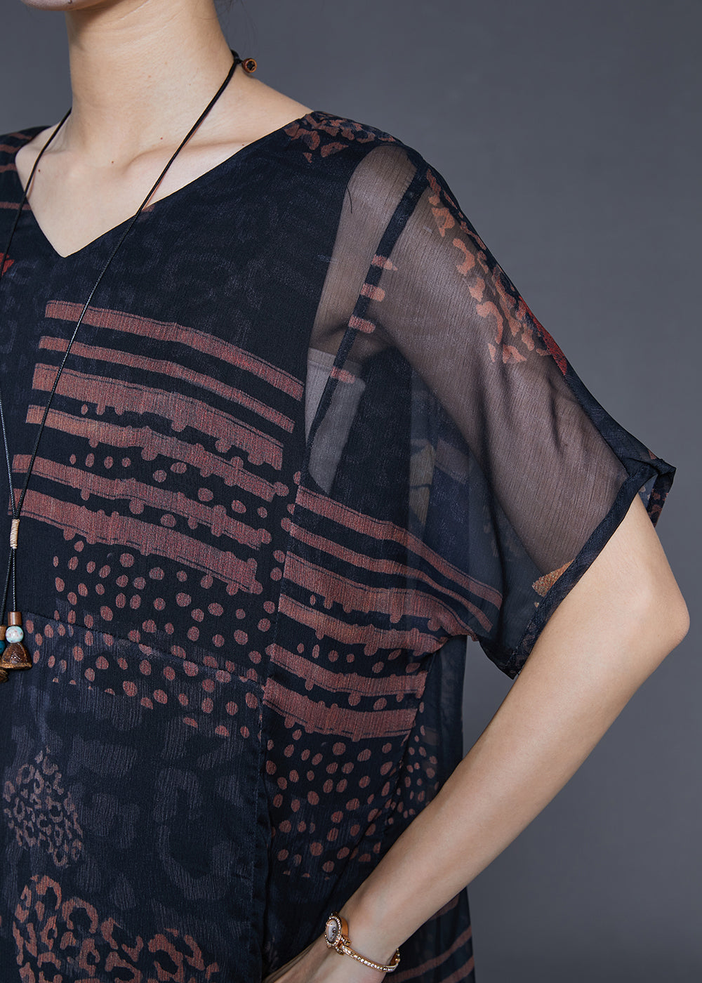 Classic Vintage & Enduringly Stylish Dress