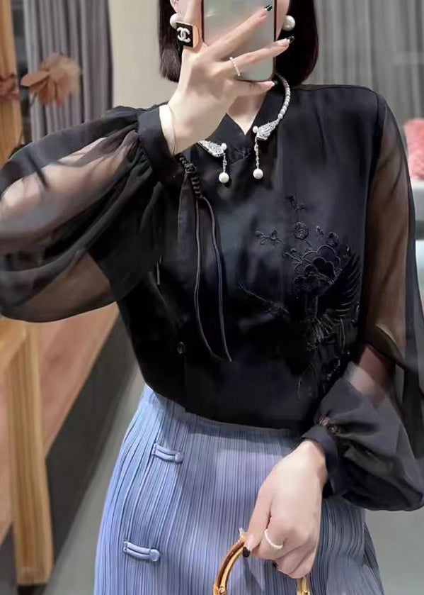 Classic Vintage & Enduringly Stylish Blouse