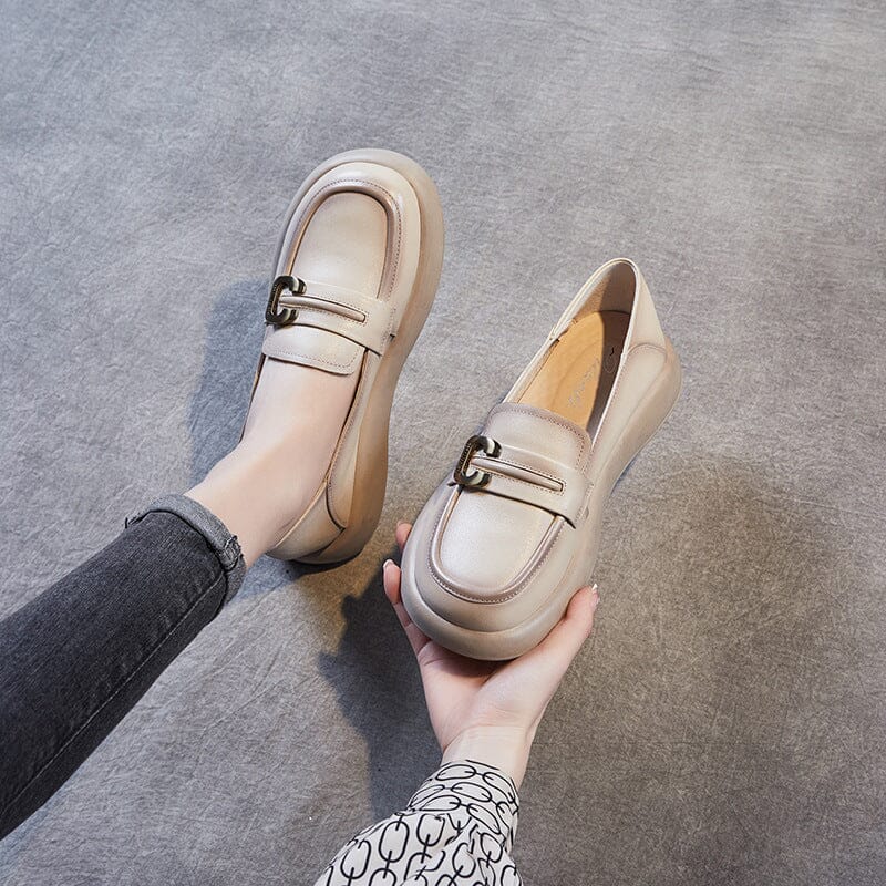 Chic Orthopedic Loafers with Unique Design