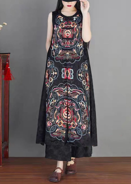 A Vintage Style Coat with Delicate Timeless Details