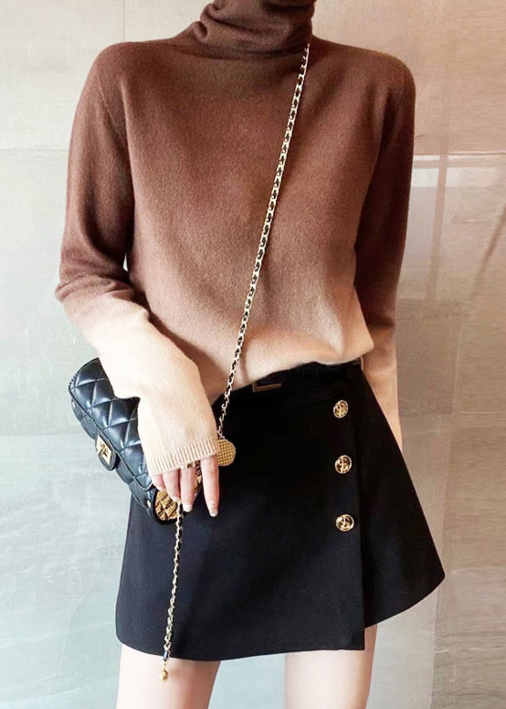 A Vintage Style Top with Delicate Timeless Details