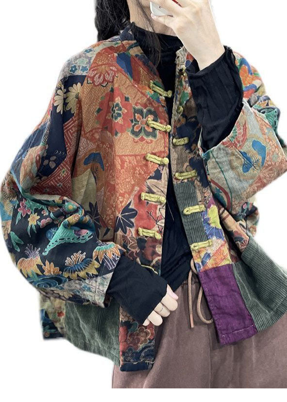 Effortlessly Elegant Jacket with a Timeless Design