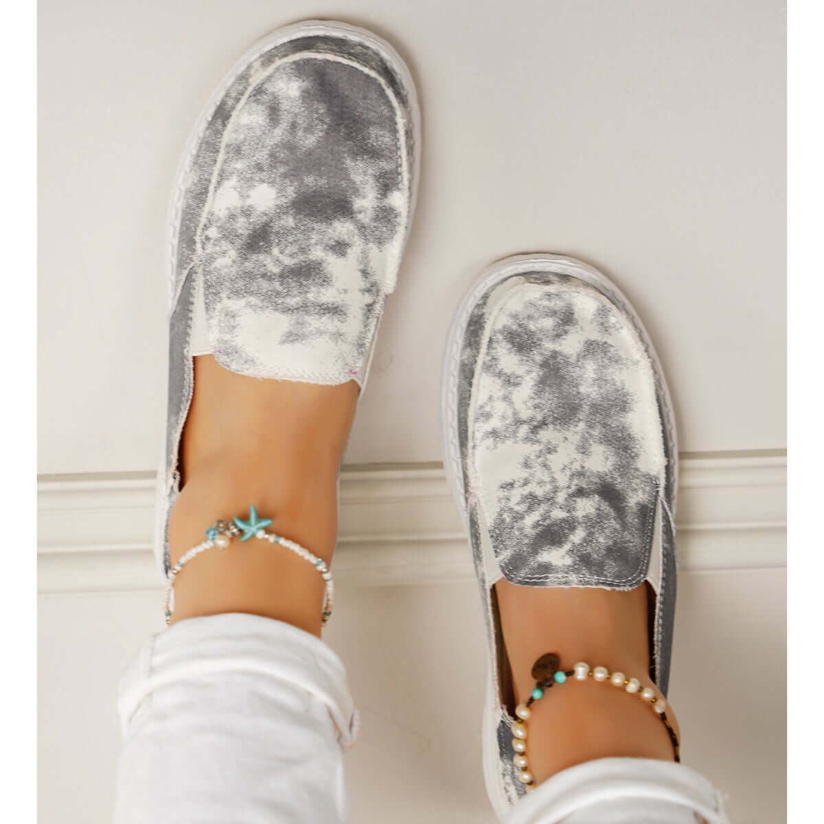 Comfortable Orthopedic Sneakers for Daily Wear