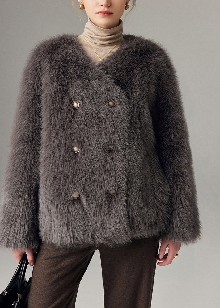 A Vintage Style Jacket with Delicate Timeless Details