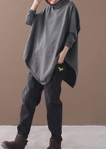 Beautifully Finished Blouse in a Timeless Design