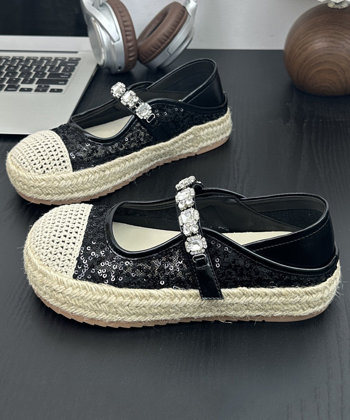 Graceful Orthopedic Shoes for Modern Look
