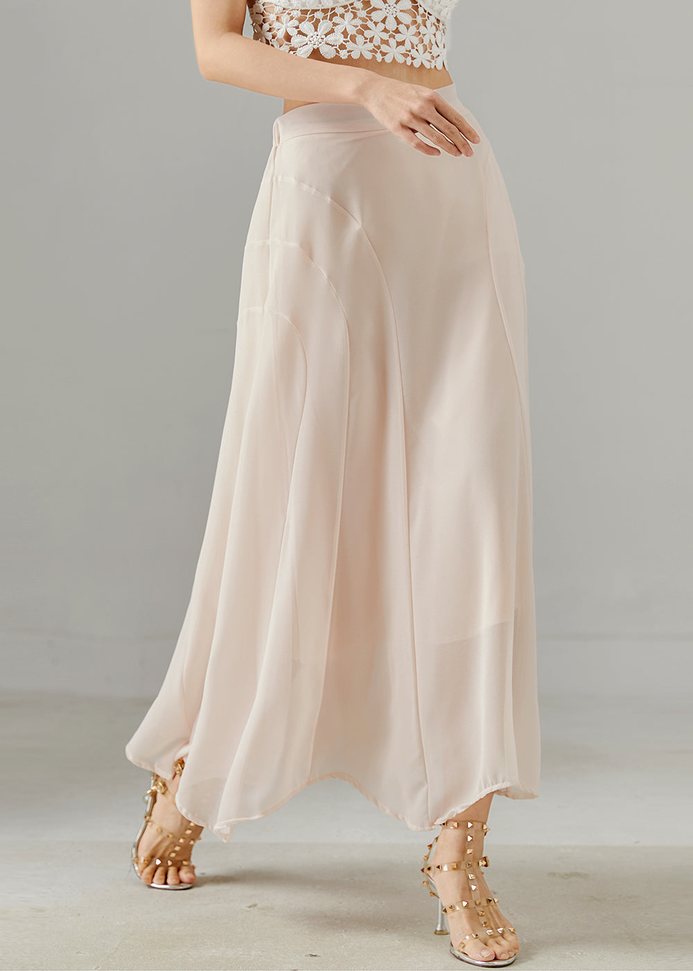 Classic Vintage Garment with a Flattering Fit