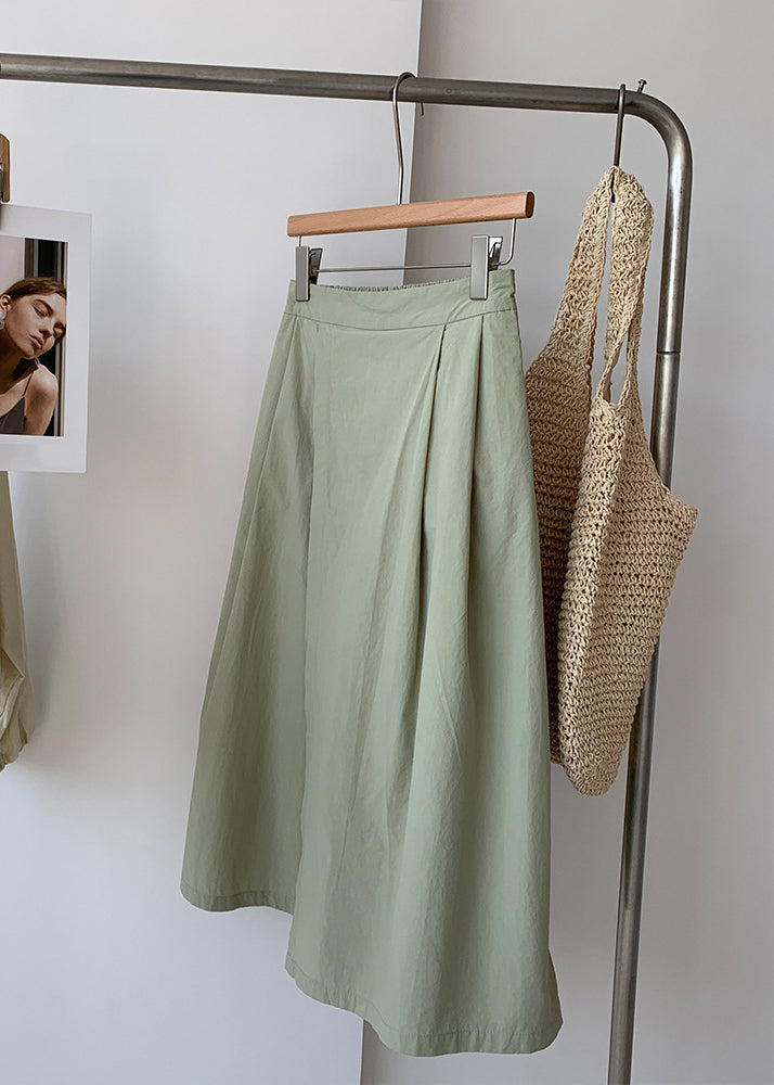 Sophisticated Garment with a Clean Classic Look