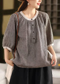 Effortlessly Elegant Top with a Timeless Design