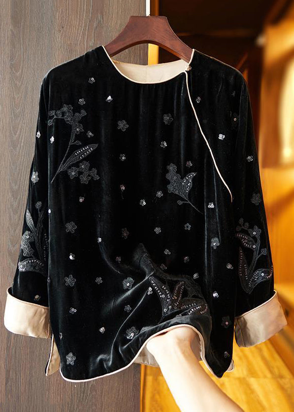 Polished Top with an Effortless Classic Look