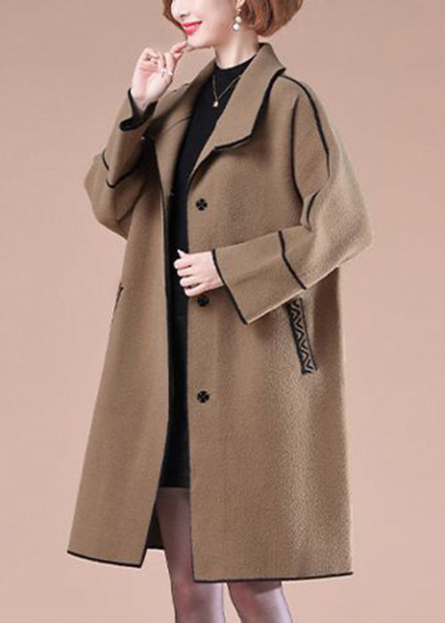 Classic Vintage & Enduringly Stylish Coat