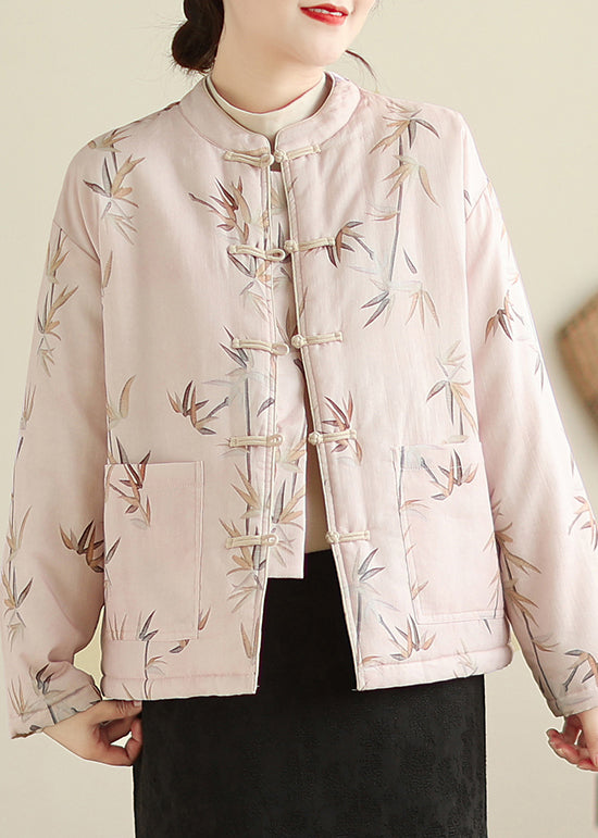 Beautifully Finished Coat in a Timeless Design