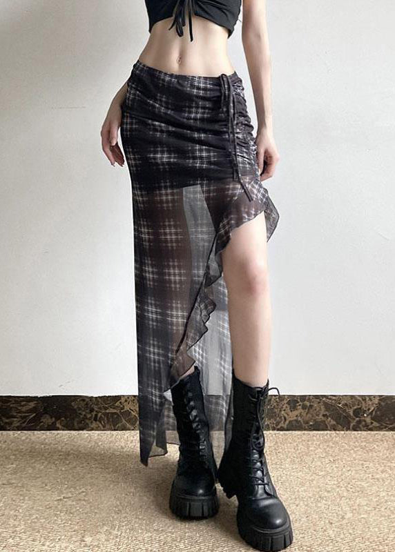 Well Tailored Garment with a Graceful Silhouette