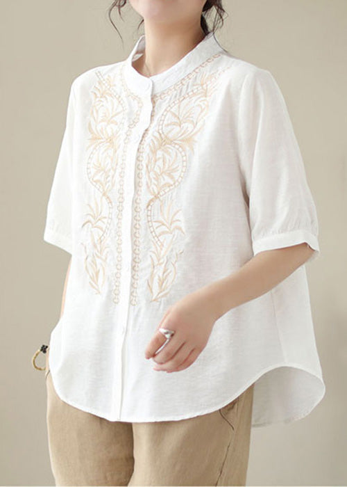Sophisticated Blouse with a Clean Classic Look