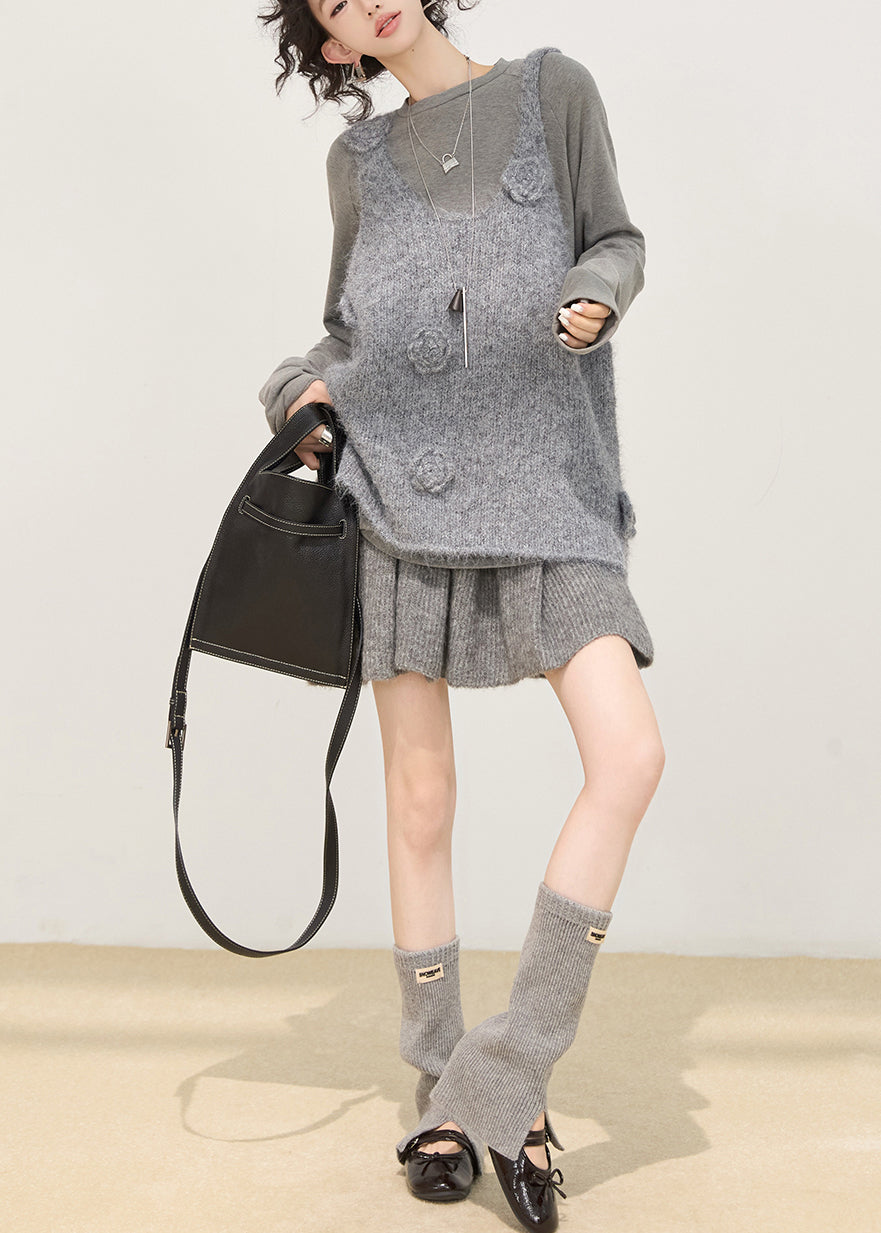 Gracefully Styled Garment for Any Occasion