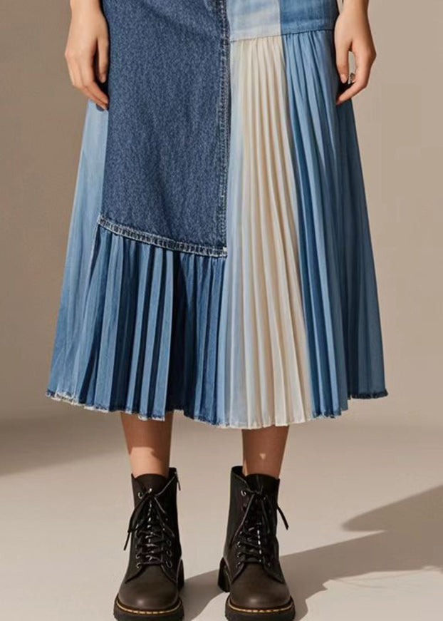 Sophisticated Garment with a Clean Classic Look