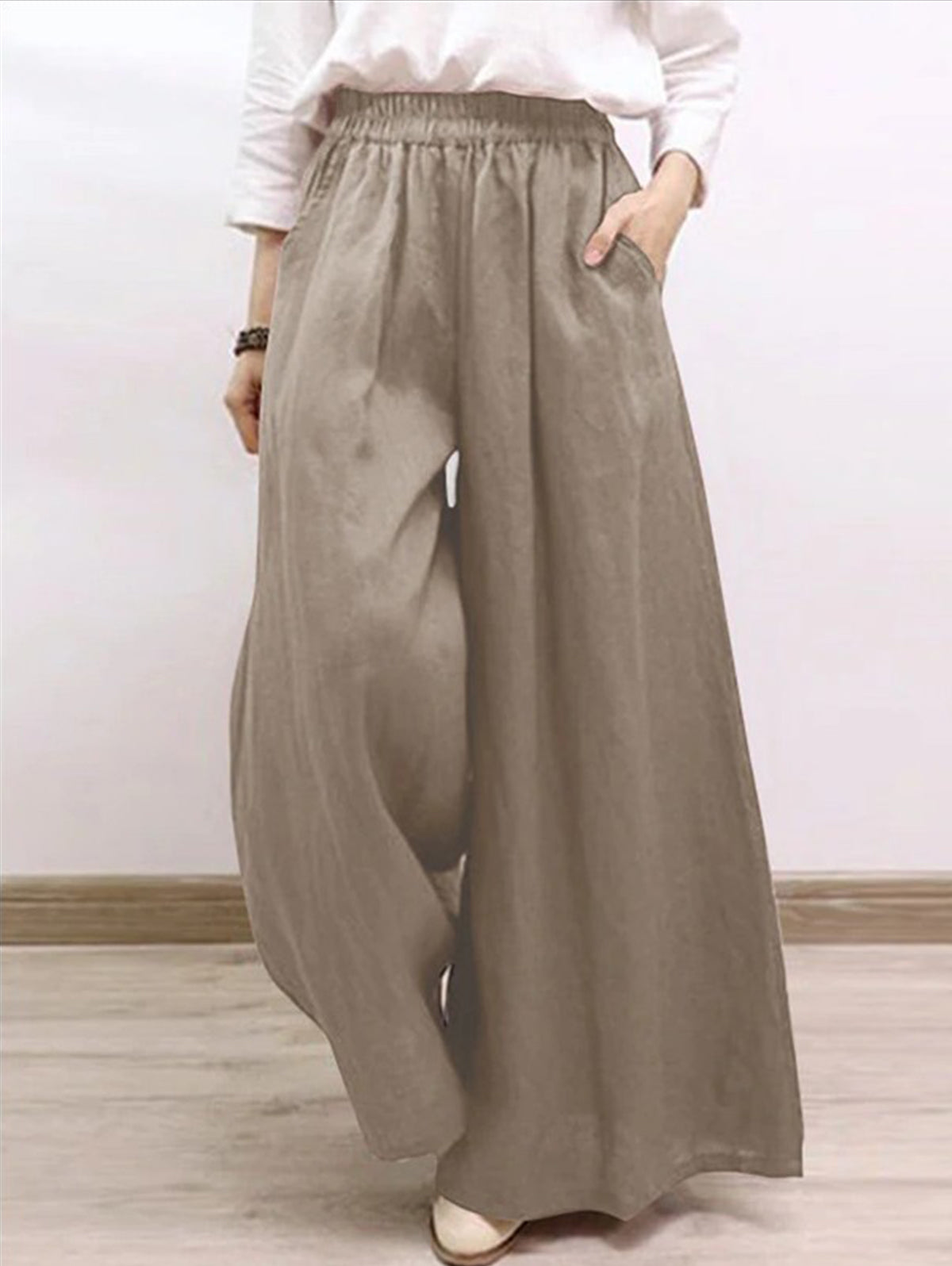 Well Tailored Pants with a Graceful Silhouette