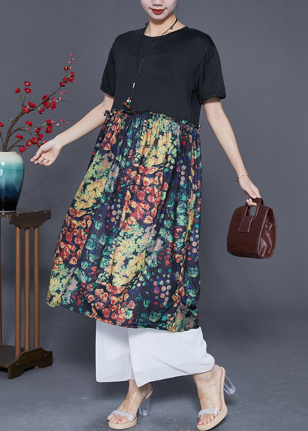 Classic Vintage & Enduringly Stylish Dress