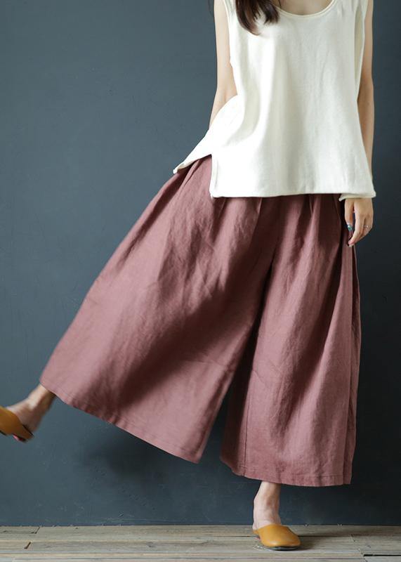 Effortlessly Elegant Pants with a Timeless Design