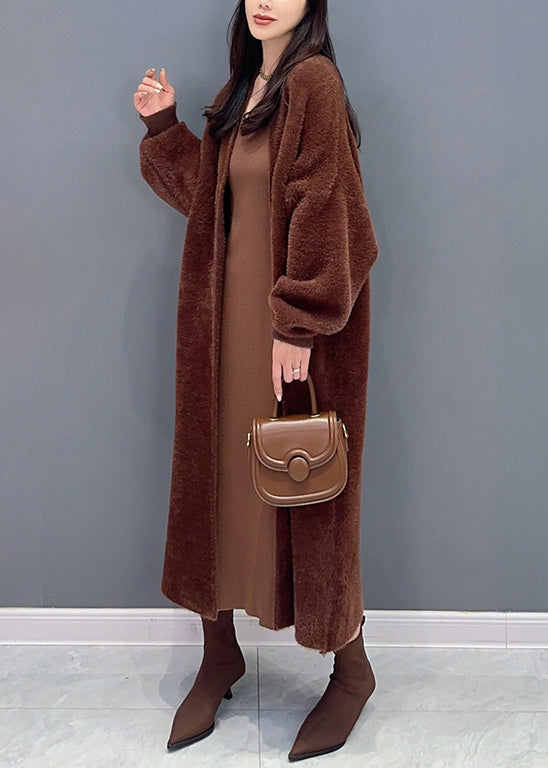 Well Tailored Cardigan with a Graceful Silhouette