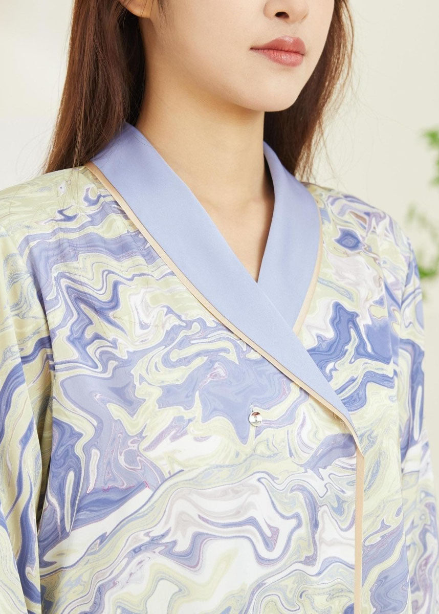 Subtly Elegant Garment with a Refined Vintage Look
