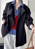 Well Tailored Coat with a Graceful Silhouette
