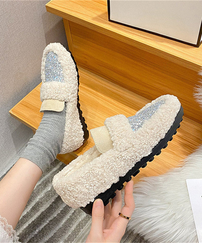 Chic Orthopedic Shoes with Unique Design