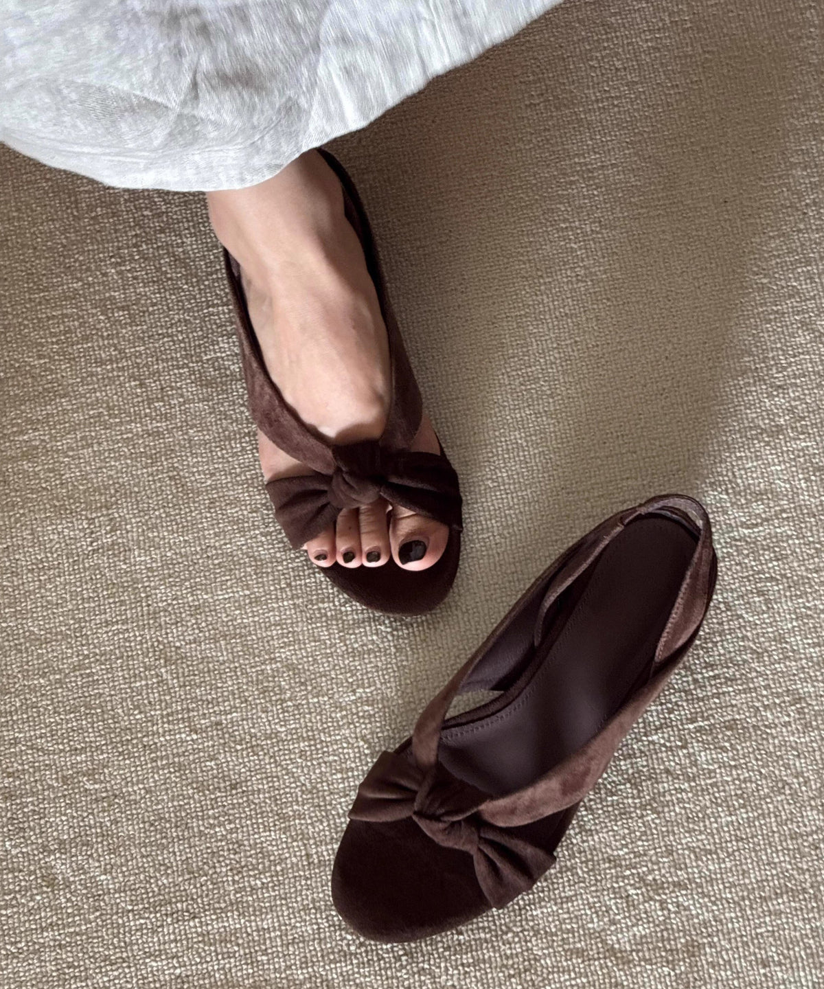 Graceful Orthopedic Sandals for Modern Look