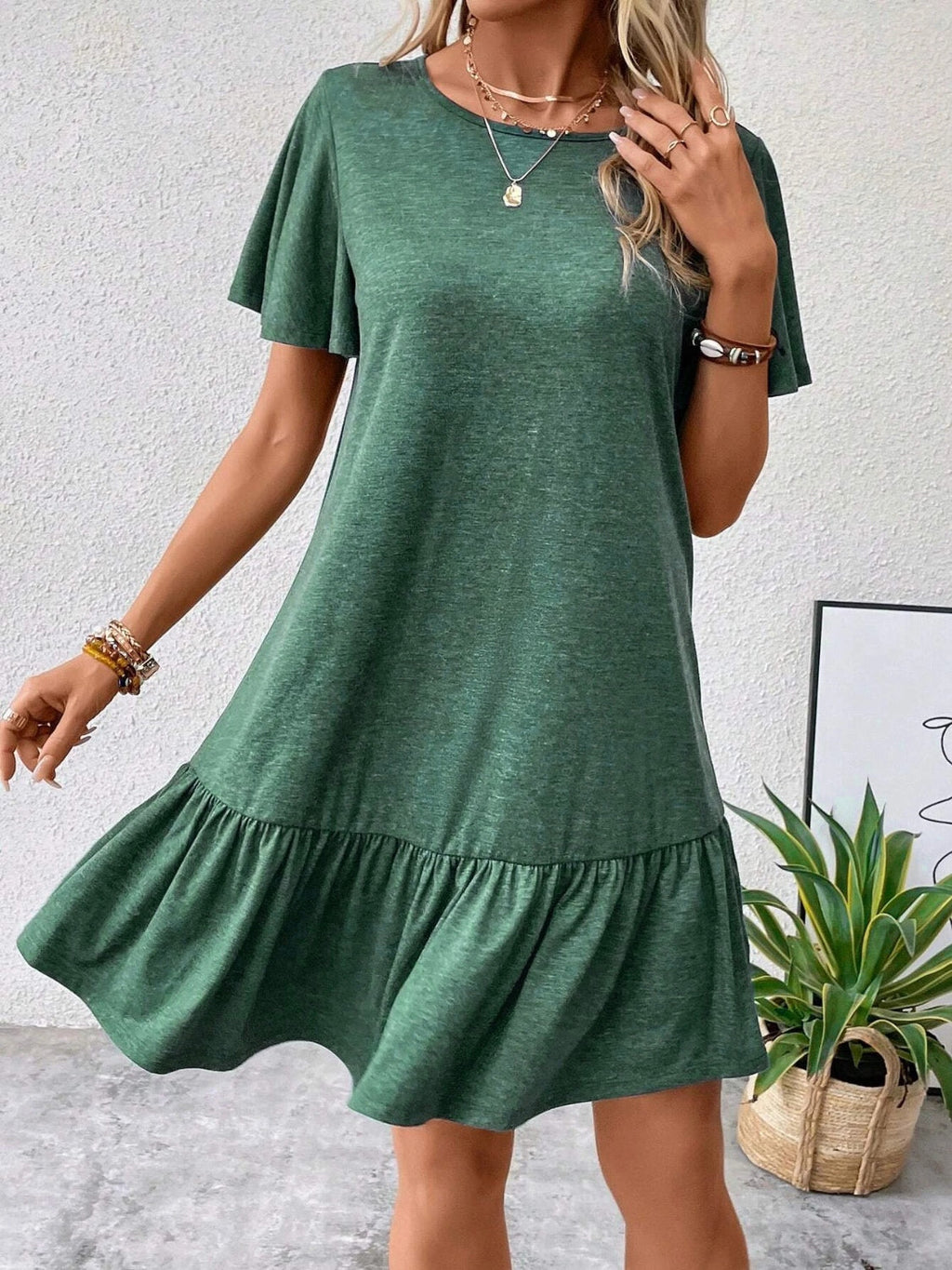 Polished Dress with an Effortless Classic Look