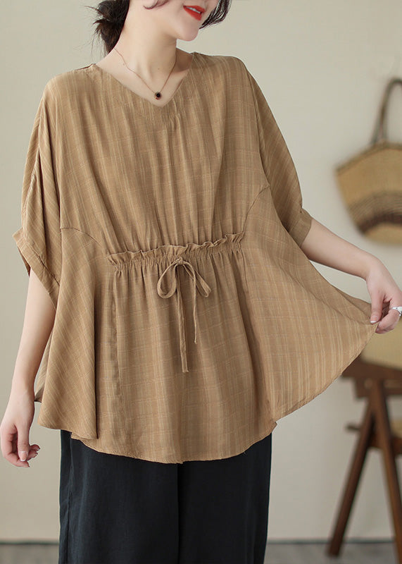 Classic Vintage Shirt with a Flattering Fit