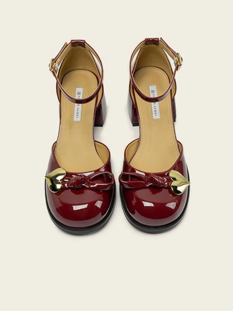 Elegant Orthopedic Pumps for Every Step