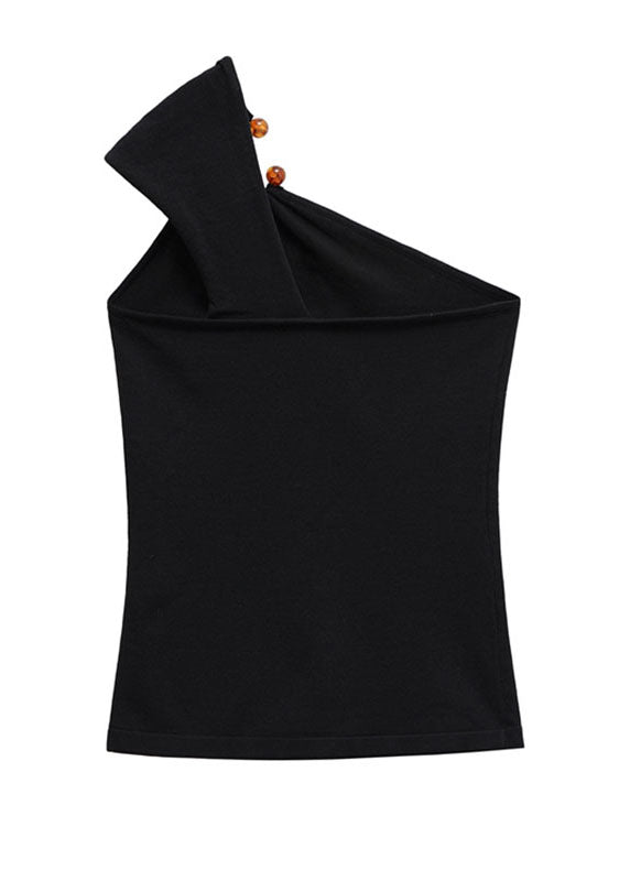 Sophisticated Garment with a Clean Classic Look