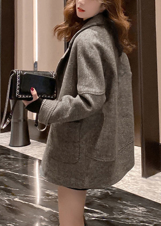 Classic Vintage & Enduringly Stylish Coat
