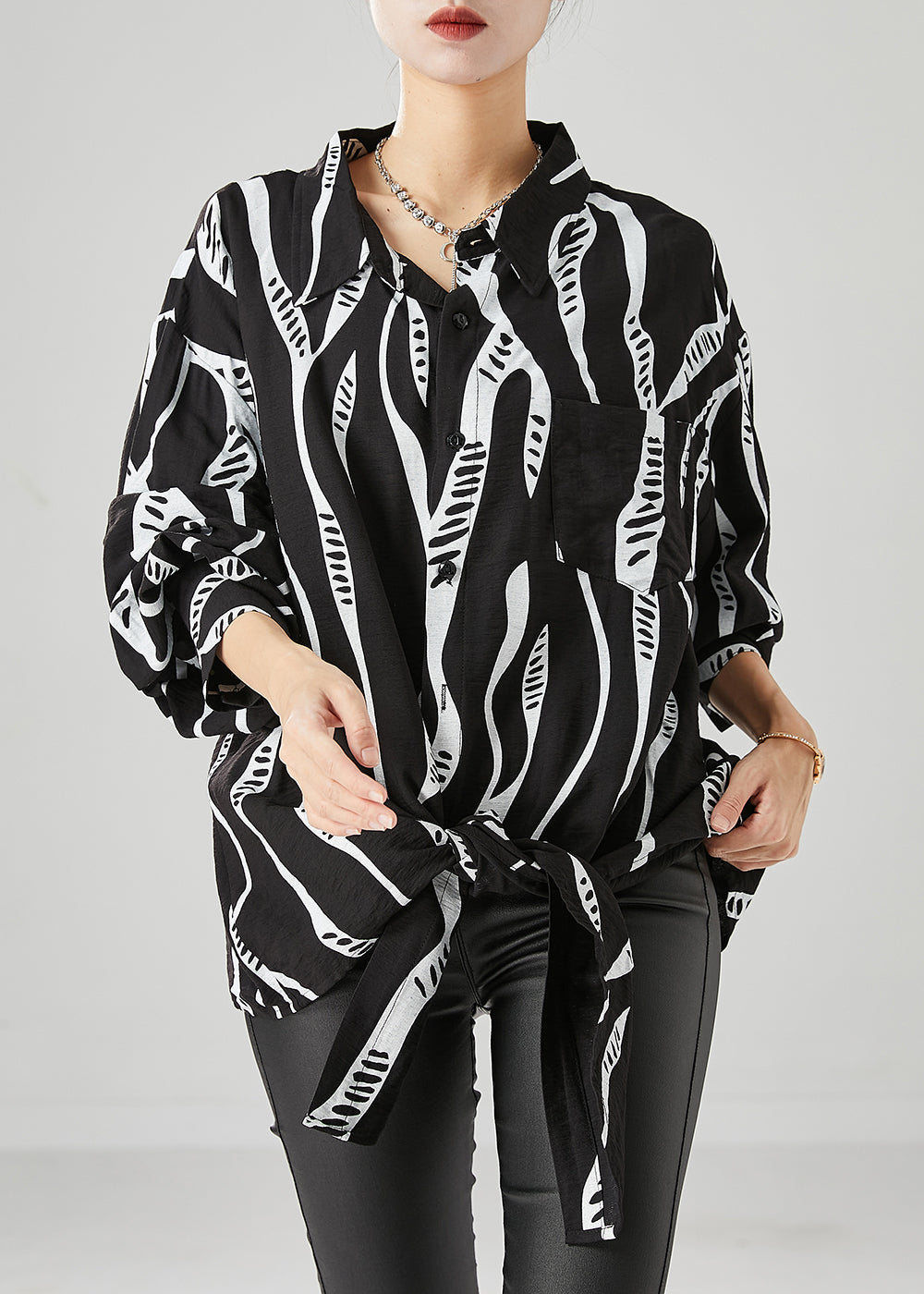 Beautifully Finished Shirt in a Timeless Design