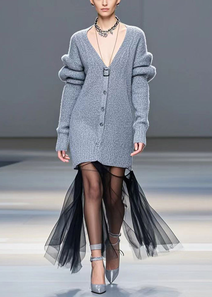 Classic Vintage Sweater with a Flattering Fit