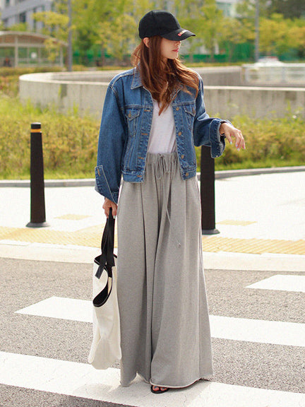 Elegantly Styled Pants for Everyday Wear